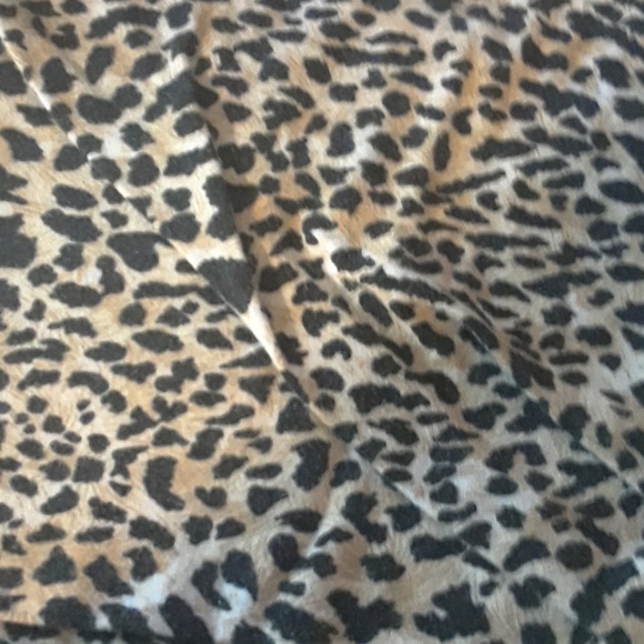 active basic mini skirt - Picture 3 of 5